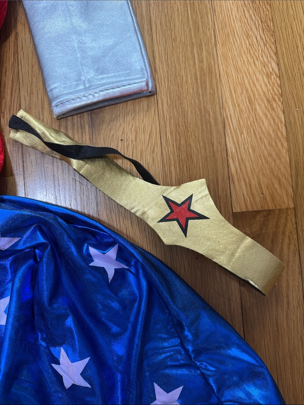 Wonder Woman-Inspired Superhero Costume - Red, Blue & Gold - Picture 8 of 10